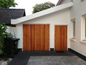 Teak hout behandelen buiten - hoe werkt dat nu?